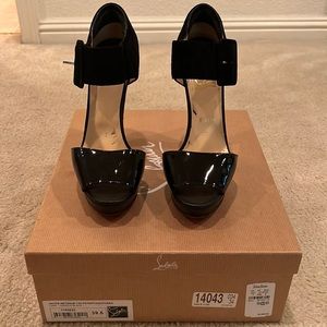 Christian Louboutin Haute Retenue 140 Patent